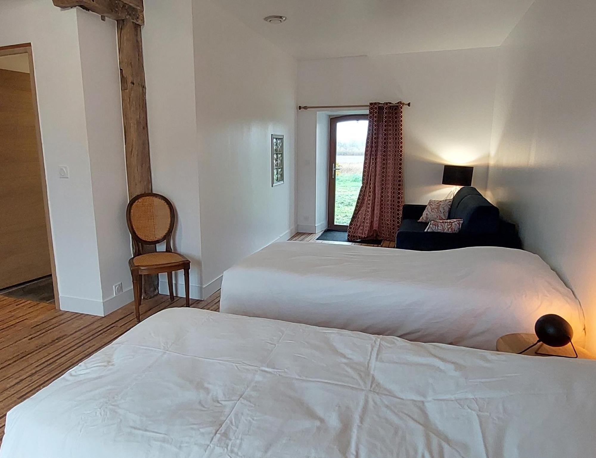 Chambres D'Hotes Domaine Coeur De Brenne Saint-Michel-en-Brenne Extérieur photo